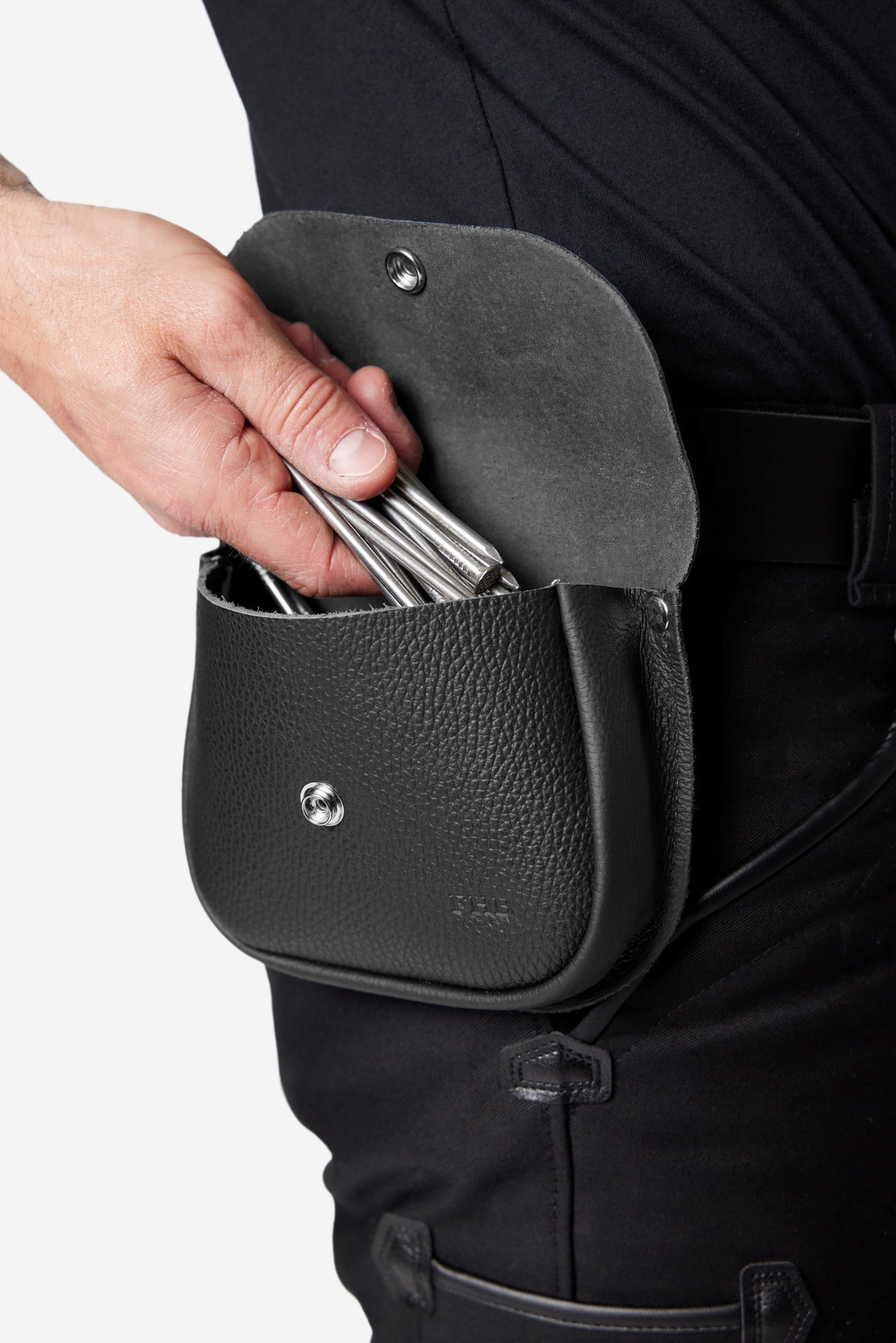 FHB Nageltasche einfach, mit Klappe - HARTWIG